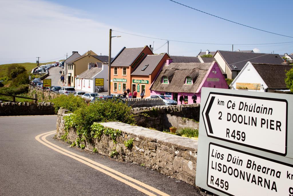 Salt Cliff Cottage Doolin Exterior foto